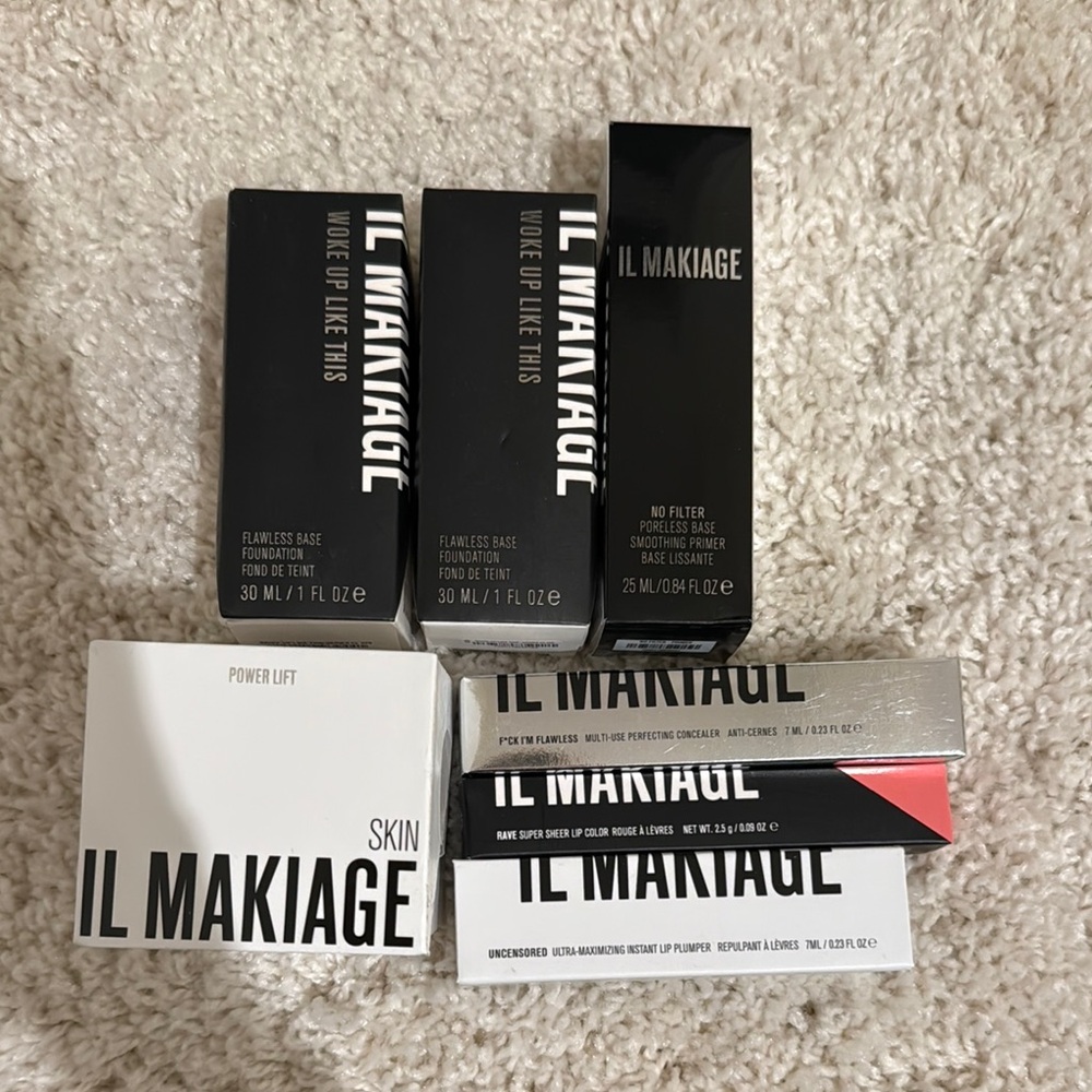 Brand New Il Makiage Bundle